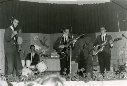 Tentoonstelling_midsixties_Rocking Comets - 1963 - Songfestival Geffen 088 (jpg)